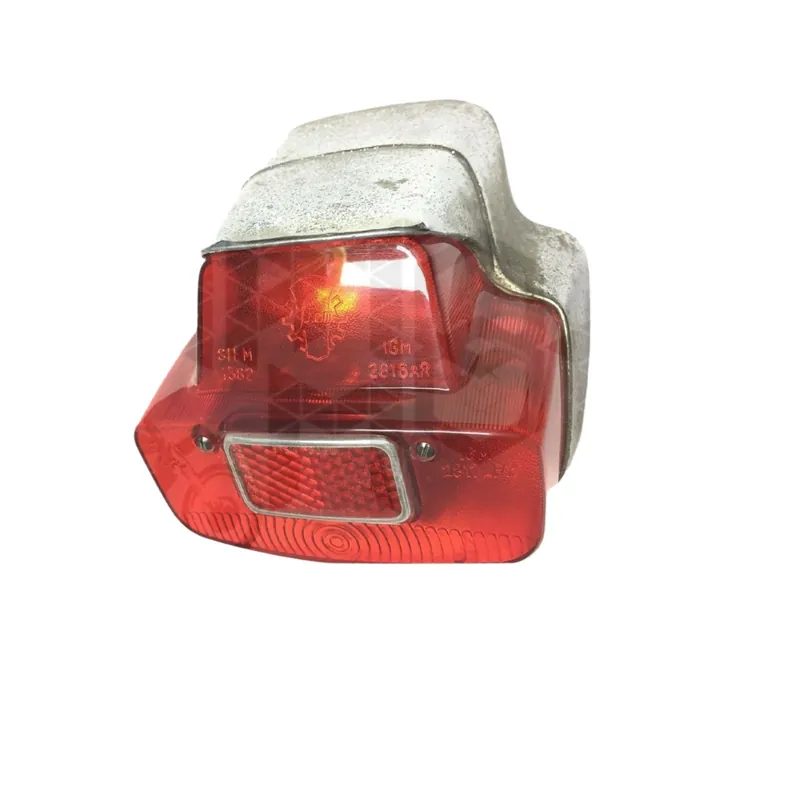 Prezzo imbattibile - FANALE FARO POSTERIORE ORIGINALE SIEM IN METALLO VESPA 125 GT 150 SPRINT 180